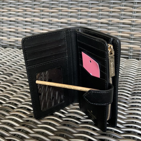 Kate Spade Staci Ditsy Buds Medium Compact Bifold Wallet wlr00608 Black Multi - Picture 14 of 16